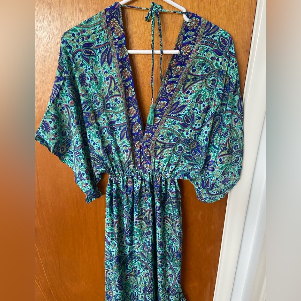 Elegant Paisley V-Neck Maxi Dress 70%silk